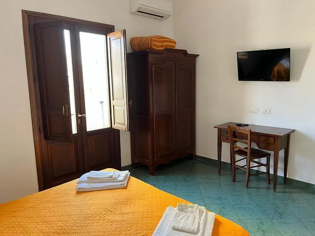 Case Vacanza Al Paradise San Vito Lo Capo Holiday home
